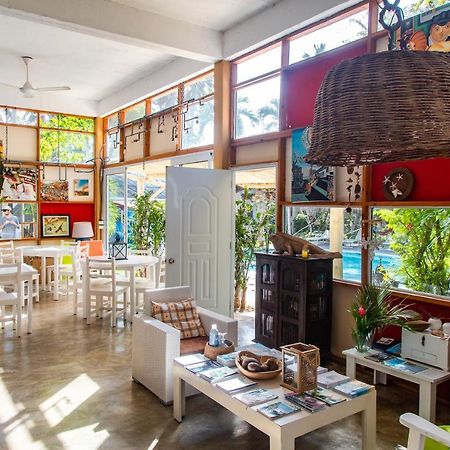 Beach Hotel Casa Nina ลาสแตร์เรนาส ภายนอก รูปภาพ